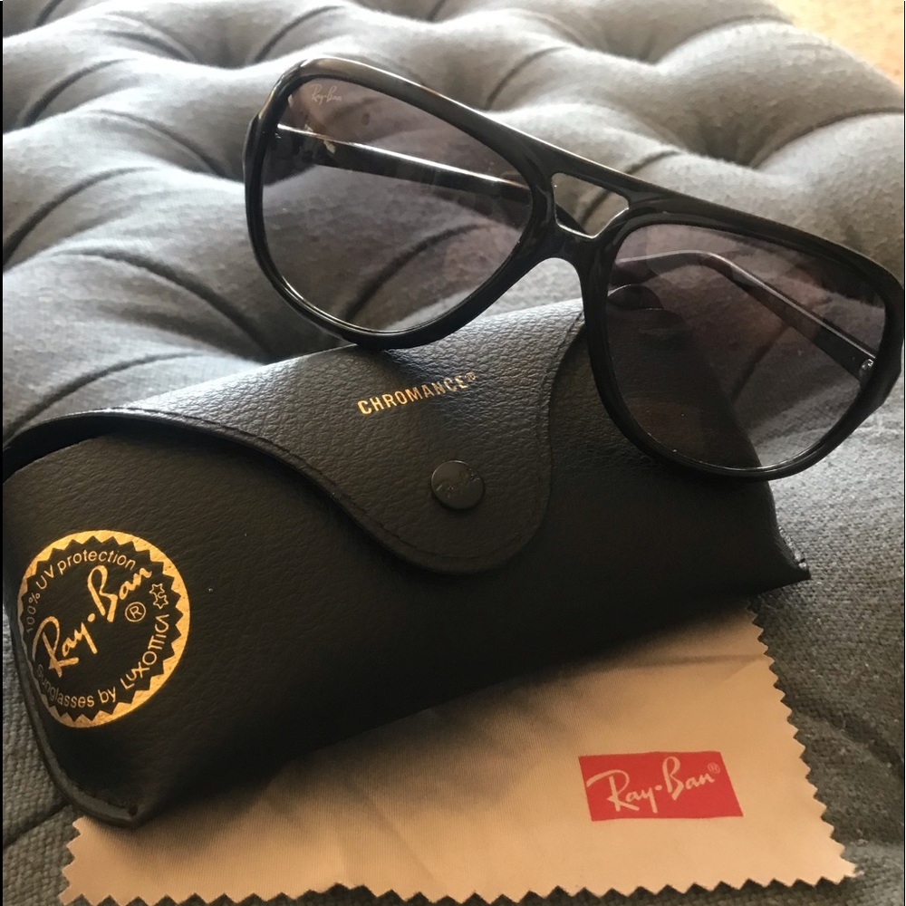 Authentic Ray ban 59mm pilot aviators black sunglasses